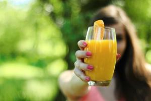 Чаша портокалов сок | LuckyFit