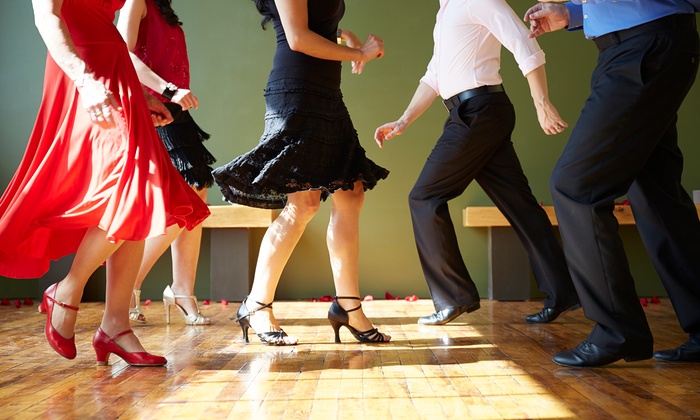 Уроци по танци за отслабване | LuckyFit