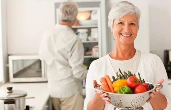 How to lose a woman 50 years and older