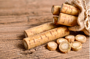 Detox with herbs and natural remedies